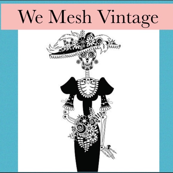 Meet your Posher, Sharon - Picture 2 of 2